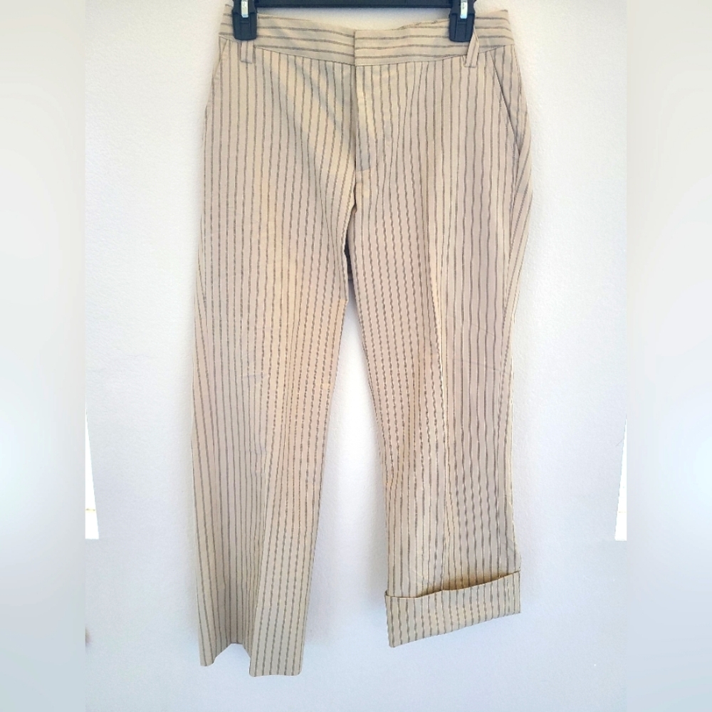 Banana Republic size 2 capri
